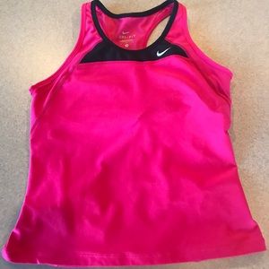 Nike Dri Fit Medium Tank